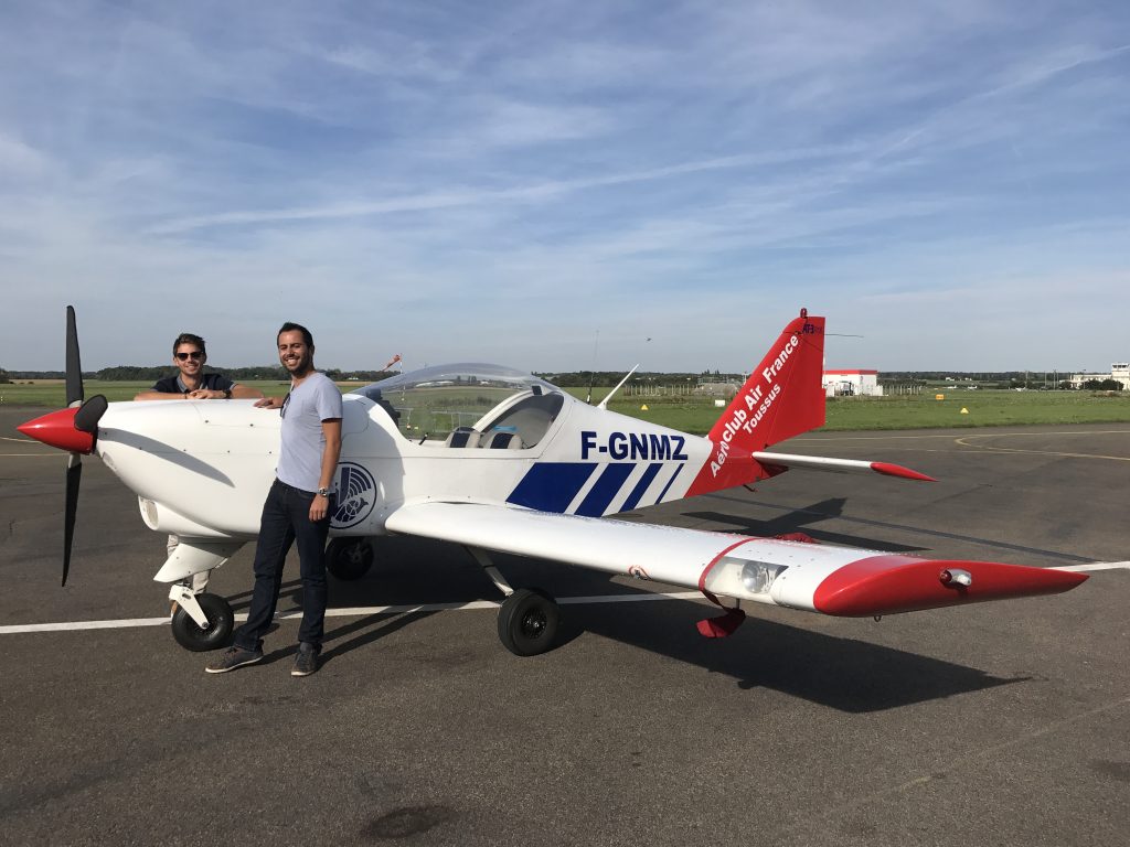 Paul A Obtenu Son PPL A ro club AIR FRANCE Toussus